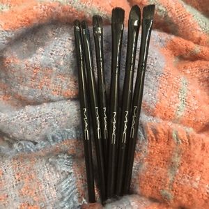 MAC eyeshadow brushes